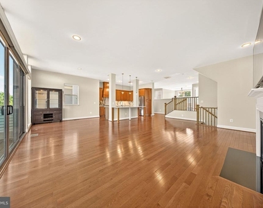 23394 Evening Primrose Square - Photo Thumbnail 7