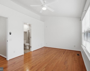 344 Stable View Terrace Ne - Photo Thumbnail 9