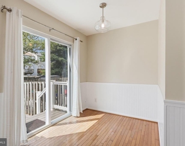 344 Stable View Terrace Ne - Photo Thumbnail 6