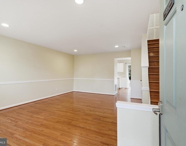344 Stable View Terrace Ne - Photo Thumbnail 1
