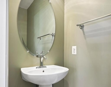 20638 Maitland Terrace - Photo Thumbnail 19