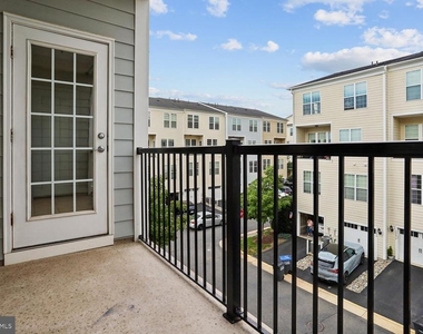 20638 Maitland Terrace - Photo Thumbnail 34