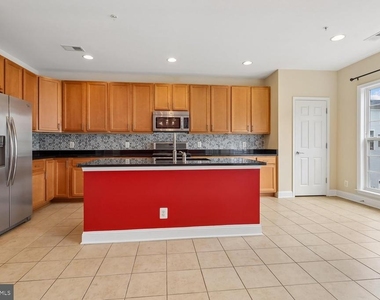 20638 Maitland Terrace - Photo Thumbnail 11
