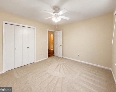 9316 Arlington Boulevard - Photo Thumbnail 21