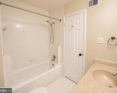 9316 Arlington Boulevard - Photo Thumbnail 23