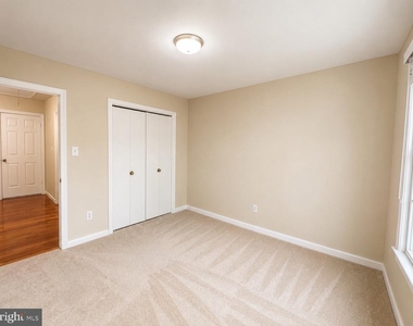 9316 Arlington Boulevard - Photo Thumbnail 18