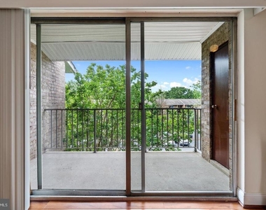 7984 Audubon Avenue - Photo Thumbnail 10