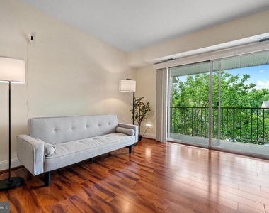 7984 Audubon Avenue - Photo Thumbnail 9
