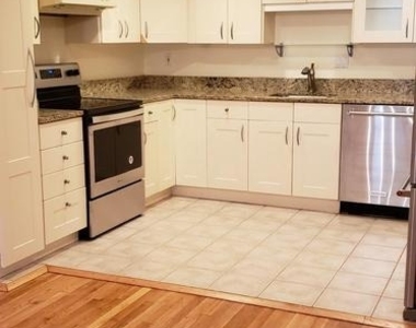 1556 Westmoreland Street - Photo Thumbnail 2