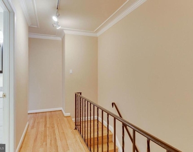 1556 Westmoreland Street - Photo Thumbnail 15