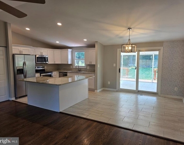12920 Framingham Court - Photo Thumbnail 3