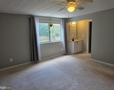 12920 Framingham Court - Photo Thumbnail 7