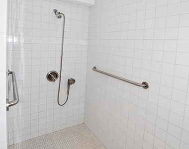 6286 Dunaway Court - Photo Thumbnail 9