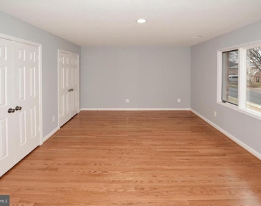 6286 Dunaway Court - Photo Thumbnail 16