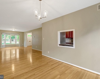 8315 Forrester Boulevard - Photo Thumbnail 5