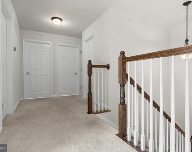 3073 Rittenhouse Circle - Photo Thumbnail 7