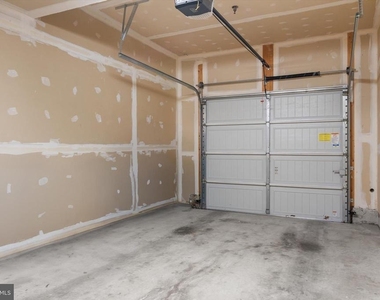 3073 Rittenhouse Circle - Photo Thumbnail 19