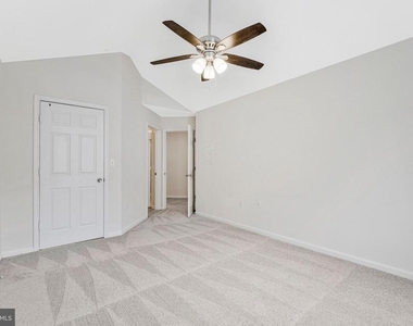 4507 Superior Square - Photo Thumbnail 16