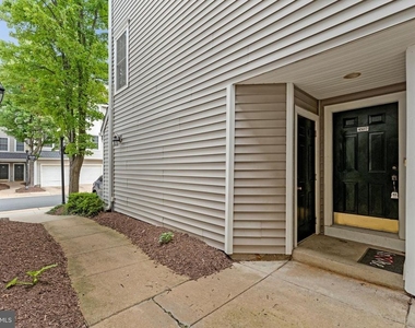 4507 Superior Square - Photo Thumbnail 1