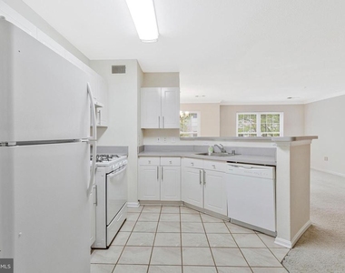 4507 Superior Square - Photo Thumbnail 10