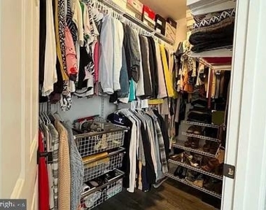 8272 Jake Place - Photo Thumbnail 15
