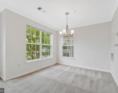 4529 Superior Square - Photo Thumbnail 7