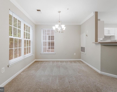 12747 Fair Briar Lane - Photo Thumbnail 6