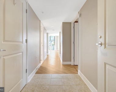 11800 Sunset Hills Road - Photo Thumbnail 6