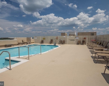 11800 Sunset Hills Road - Photo Thumbnail 37