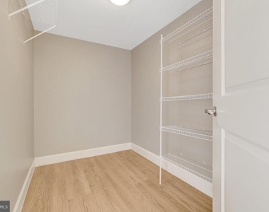 11800 Sunset Hills Road - Photo Thumbnail 19