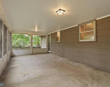 8621 Buckboard Drive - Photo Thumbnail 28