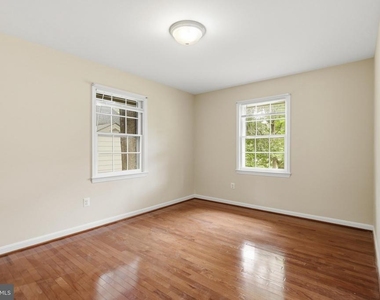 8621 Buckboard Drive - Photo Thumbnail 16