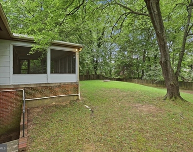 8621 Buckboard Drive - Photo Thumbnail 31