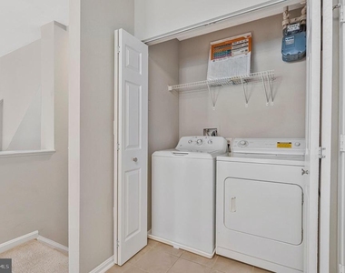 12877 Fair Briar Lane - Photo Thumbnail 14