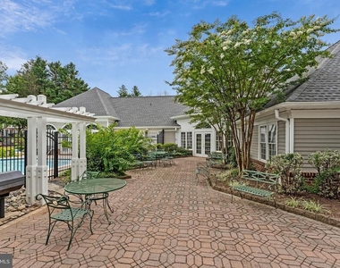 12877 Fair Briar Lane - Photo Thumbnail 25