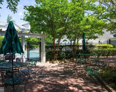 12877 Fair Briar Lane - Photo Thumbnail 44