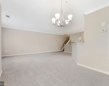 12877 Fair Briar Lane - Photo Thumbnail 8