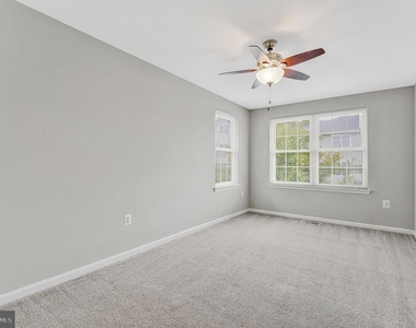 12877 Fair Briar Lane - Photo Thumbnail 21