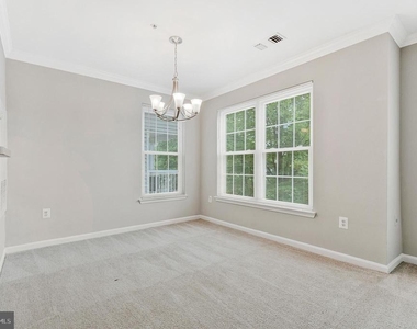 12877 Fair Briar Lane - Photo Thumbnail 7