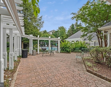 12877 Fair Briar Lane - Photo Thumbnail 24