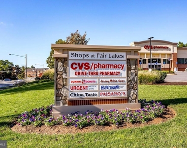 12877 Fair Briar Lane - Photo Thumbnail 34