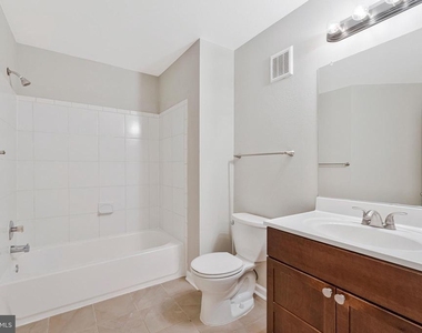 12877 Fair Briar Lane - Photo Thumbnail 20