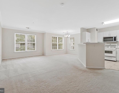 12890 Fair Briar Lane - Photo Thumbnail 3