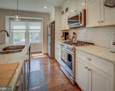 3039 White Birch Court - Photo Thumbnail 3