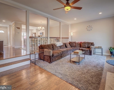 3039 White Birch Court - Photo Thumbnail 6