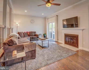 3039 White Birch Court - Photo Thumbnail 7