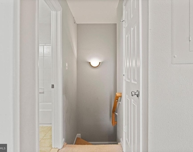 13122 Marcey Creek Road - Photo Thumbnail 14
