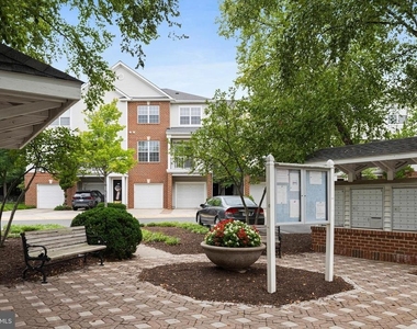 13122 Marcey Creek Road - Photo Thumbnail 33