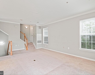 13122 Marcey Creek Road - Photo Thumbnail 5