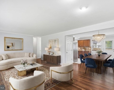 1719 Melbourne Drive - Photo Thumbnail 3